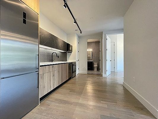 1st image of 2708 Snyder Ave #142