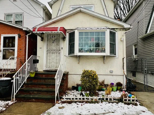 71-19 Nansen Street image 1 of 11