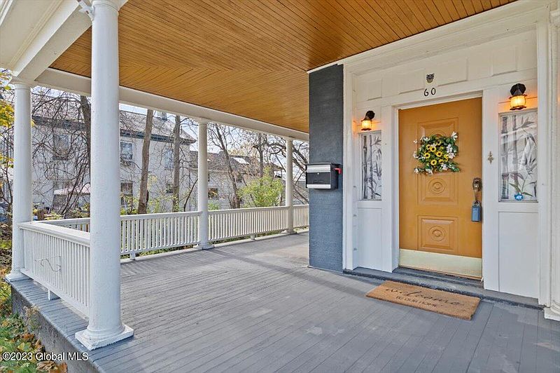 3rd image of 60 Williams Street