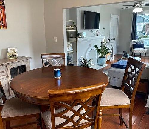 5th image of 809 Greenwood Dr #9
