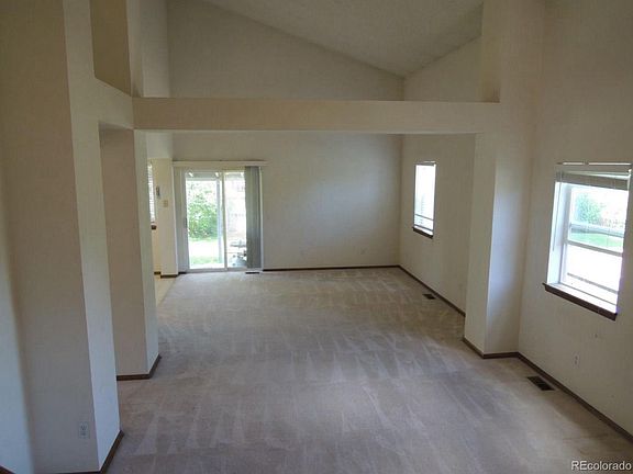4th image of 17613 Peyton Dr
