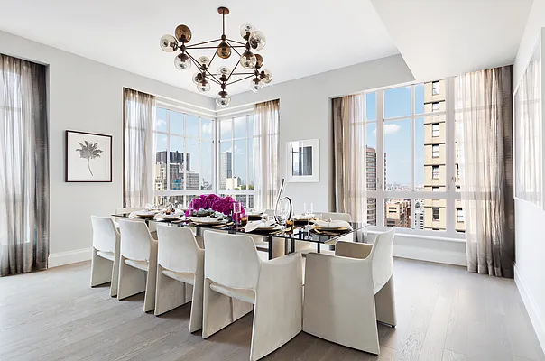 Rented by Extell Marketing Group LLC | media 32