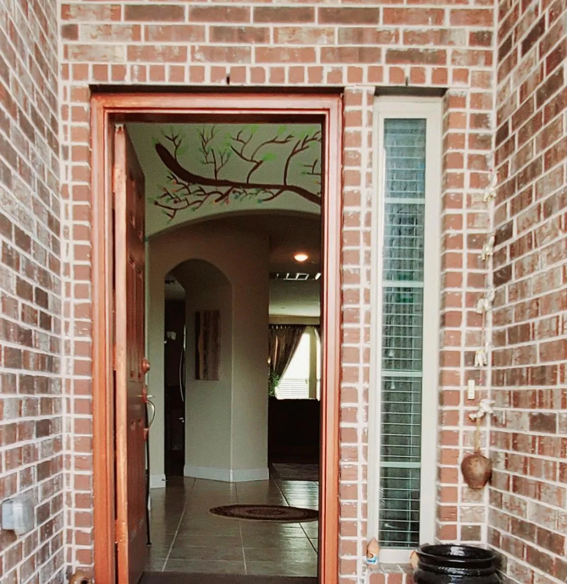 104 Rustic Oak Ln — Photo 3