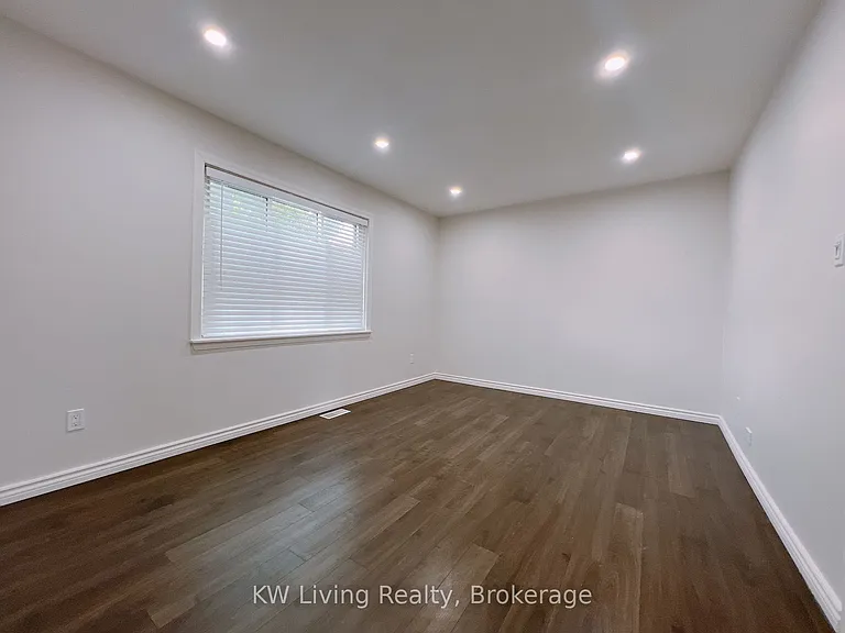 2075 Warden Ave #66 — Photo 11