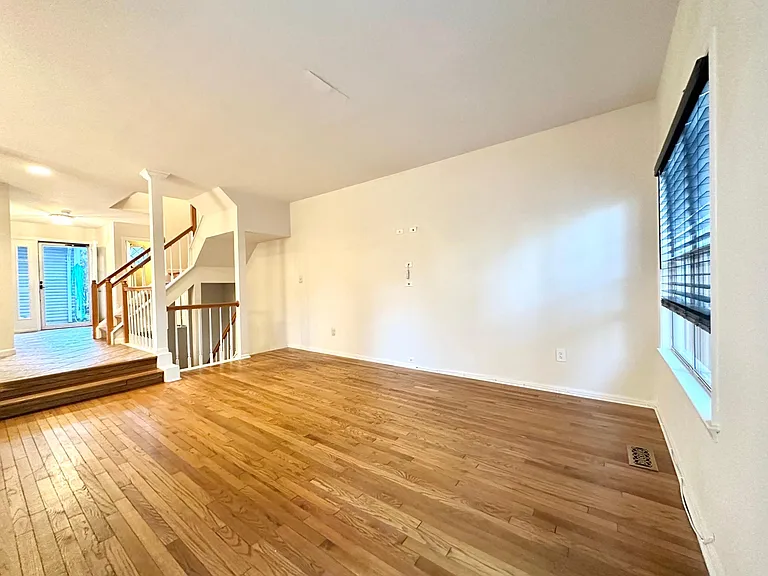 20322 Butterwick Way — Photo 14
