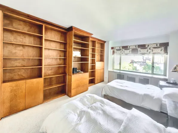 166 East 63rd Street image 22 of 25