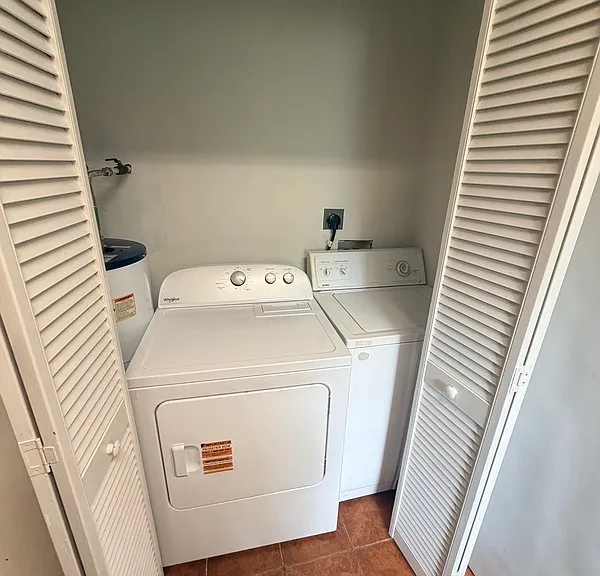 3105 E Marshall St — Photo 11