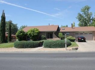 2202 Western Hills Dr NE, Rio Rancho, NM 87124