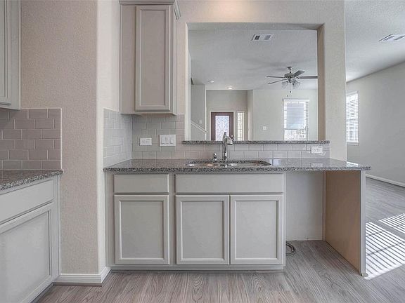 5th image of 316 Terra Vista Cir