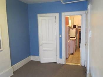 2nd image of 302 Convent Ave APT 4