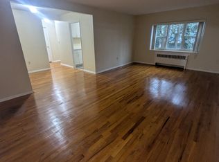 576 Whitney Ave #F2, New Haven, CT 06511