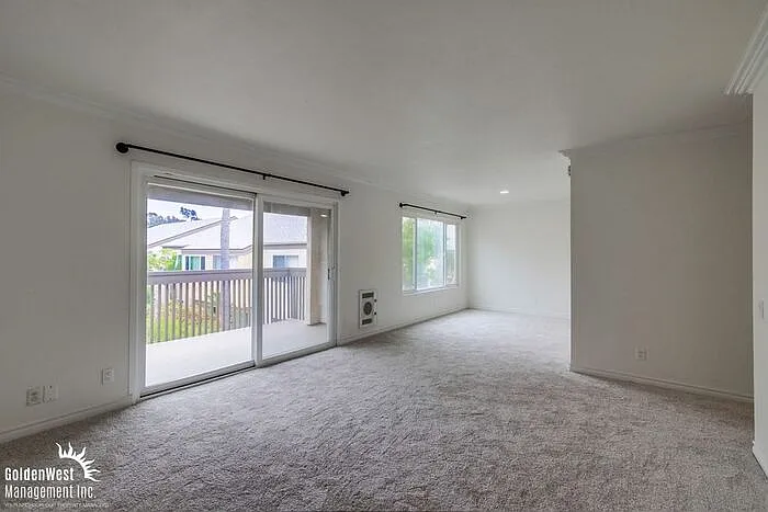 2 bed, 2.0 bath, 978 sqft, $2,995 — Photo 3