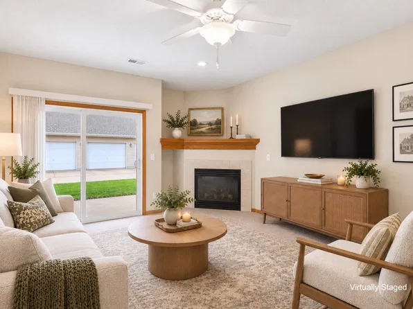 8601 Westown Pkwy Unit 19105, West Des Moines, IA 50266