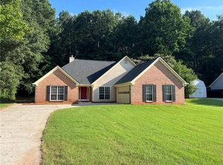 5415 Windcrest Ln, Suwanee, GA 30024