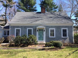 27 Martin Ave, Barrington, RI 02806
