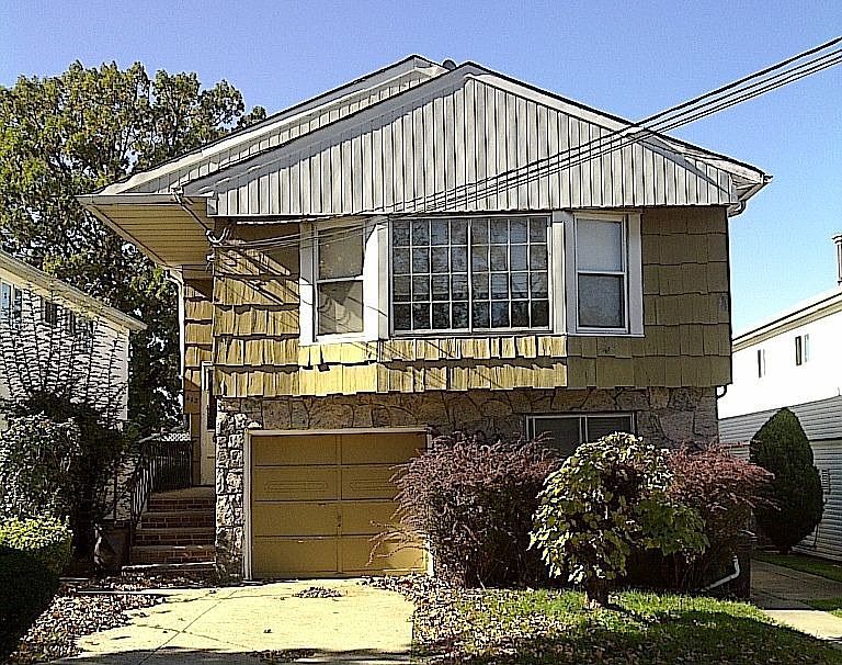 1st image of 412 Buchanan Ave