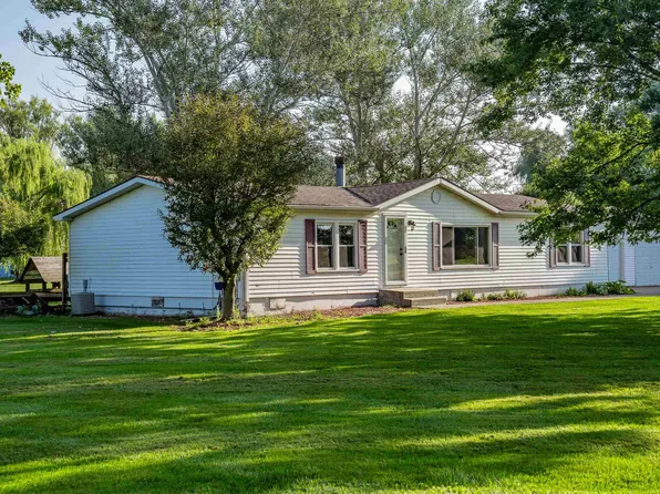4698 W 400 N, Warsaw, IN 46582