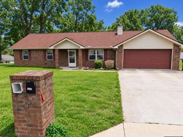315 Magness Dr, Gassville, AR 72635