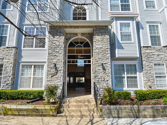 5th image of 5924 Founders Hill Dr Unit 104