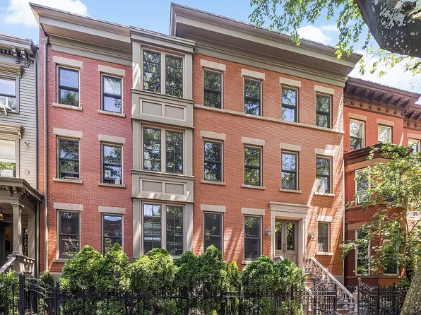 237 Cumberland St APT 3, Brooklyn, NY 11205