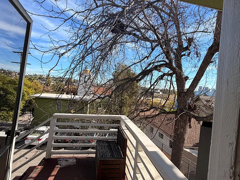 2118 Reservoir St — Photo 24