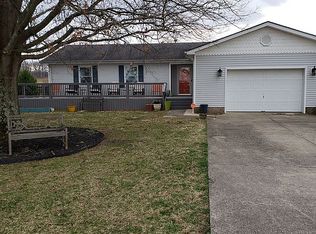 351 Smith Ln, Berea, KY 40403