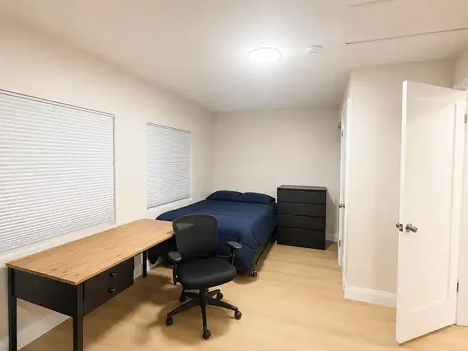 11 Scott St #4 — Photo 3