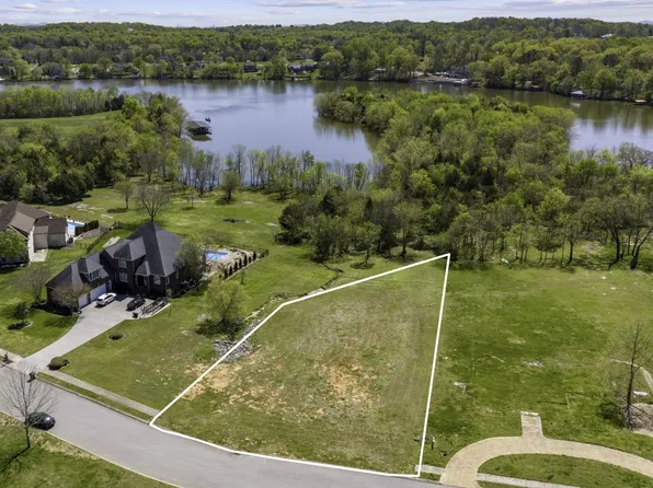 304 Stonebrook Pt, Lebanon, TN 37087