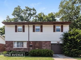 6021 Waldway Ln, Cincinnati, OH 45224