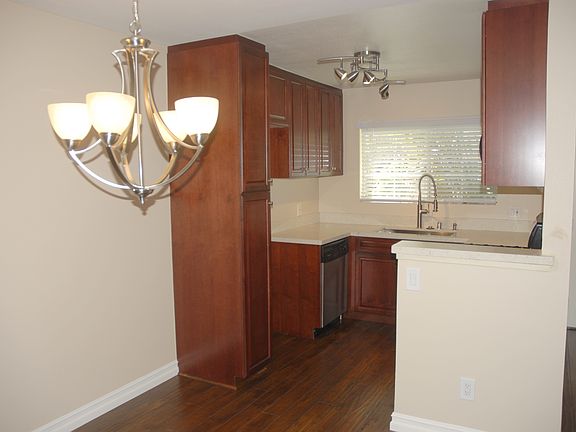 5th image of 5525 Canoga Ave APT 101