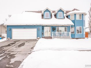 3080 E Fennec Ln, Ammon, ID 83401