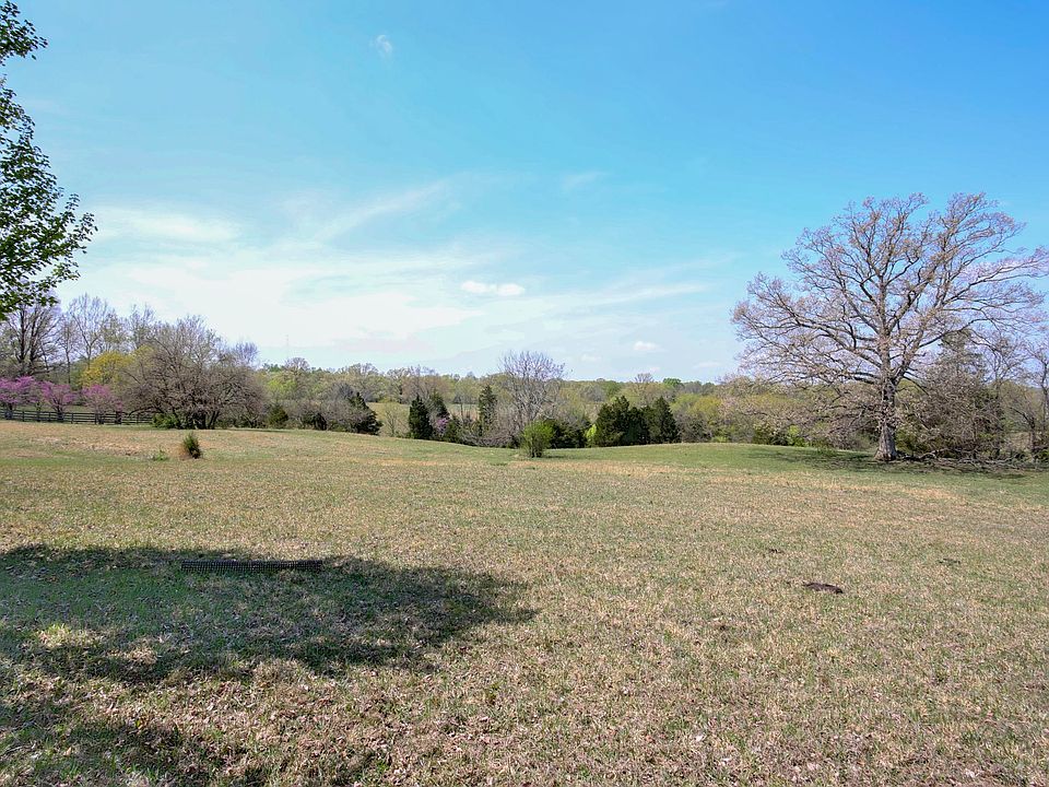 1st image of 1709 E Highway 524