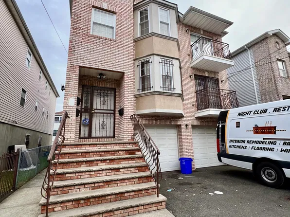 726 S 13th St Floor 1, Newark, NJ 07103