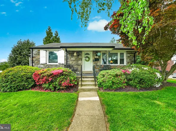 65 Delia Dr, Broomall, PA 19008
