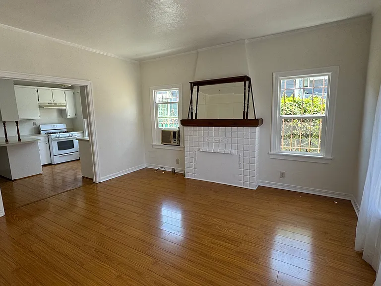 6828 Leland Way #6828 — Photo 2