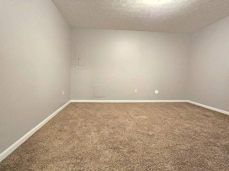 160 Leeds Creek Cir — Photo 27