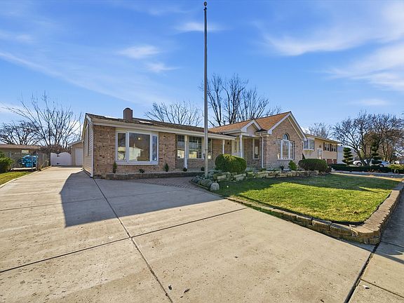 3rd image of 535 Weidner Rd