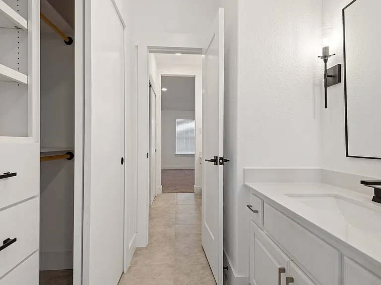 7409 Turnback Ledge Trl — Photo 59