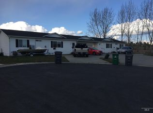 1006 Bonnie Ct, Moscow, ID 83843