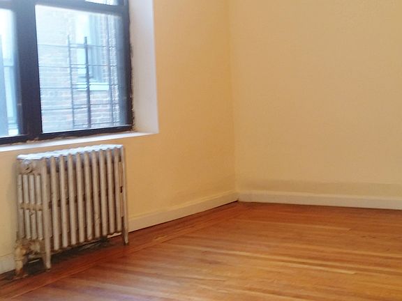 5th image of 601 W 174th St APT 6f