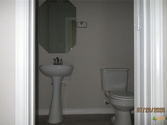 4th image of 1306 Roma St