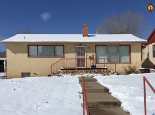 916 S 4th St, Raton, NM 87740