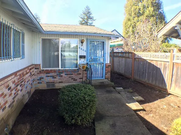 6343-6345 SE 52nd Ave, Portland, OR 97206