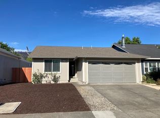 430 Saint Mary Pl, Santa Rosa, CA 95409