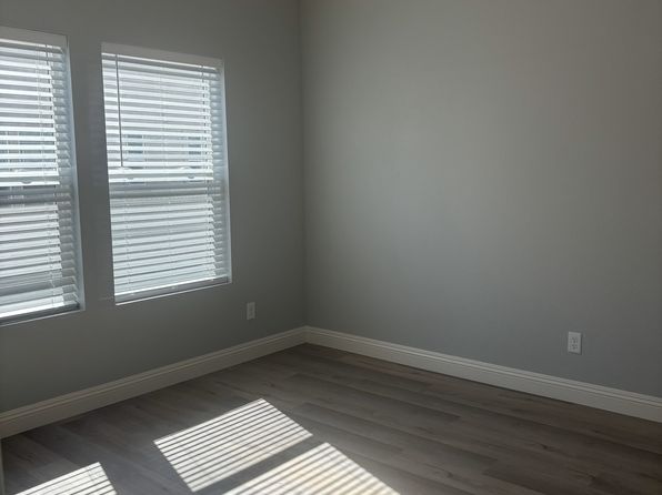 234 W Pearl Ave