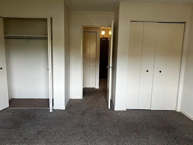 230 Springhill Dr #102 — Photo 7