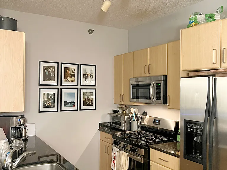 1546 N Orleans St #603 — Photo 22