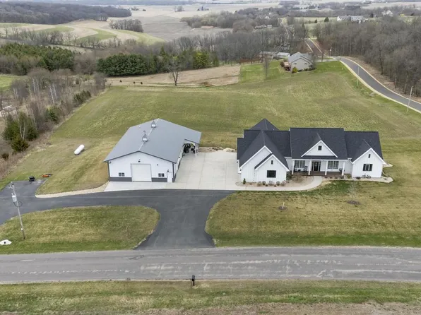 N7914 Buol Road, Belleville, WI 53508