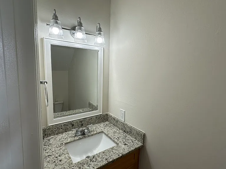 Downstairs half-bath