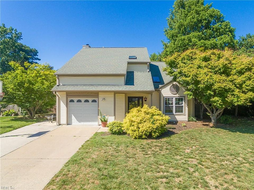 1st image of 105 Kyle Cir